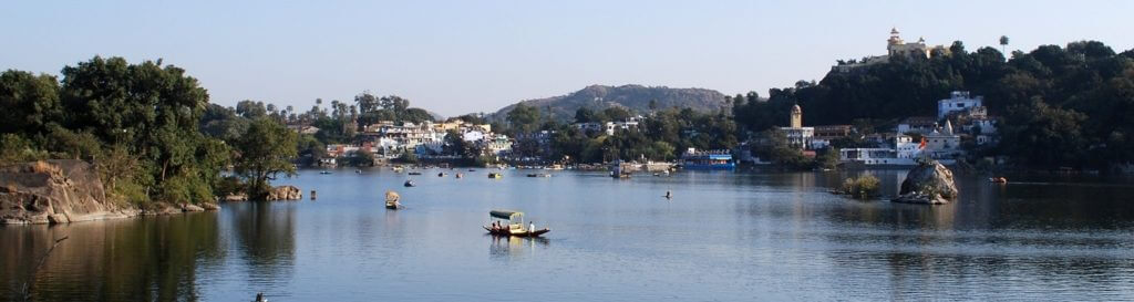 Udaipur to Mount Abu taxi